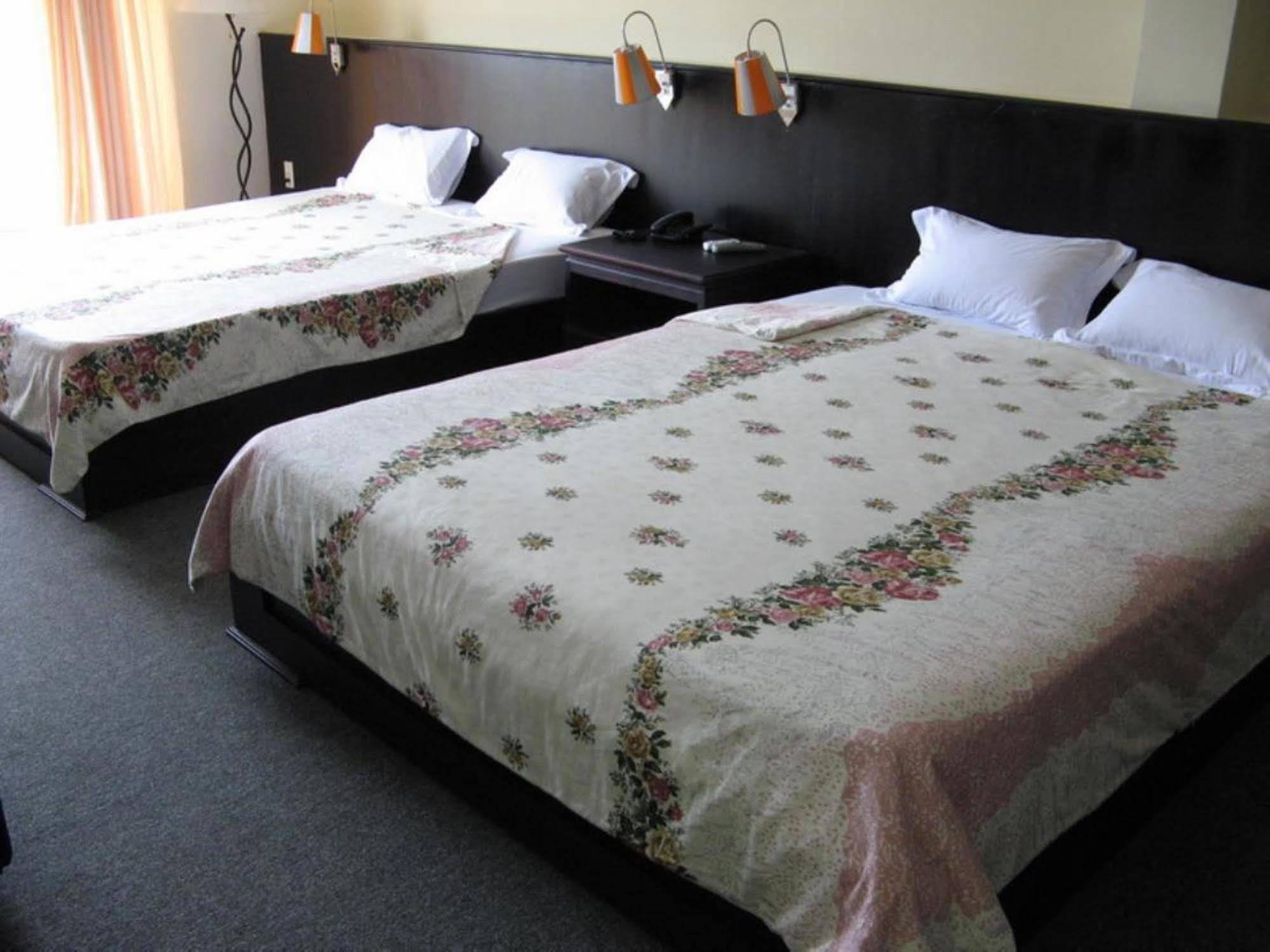 7S Hotel Cuong Long Нячанг Экстерьер фото