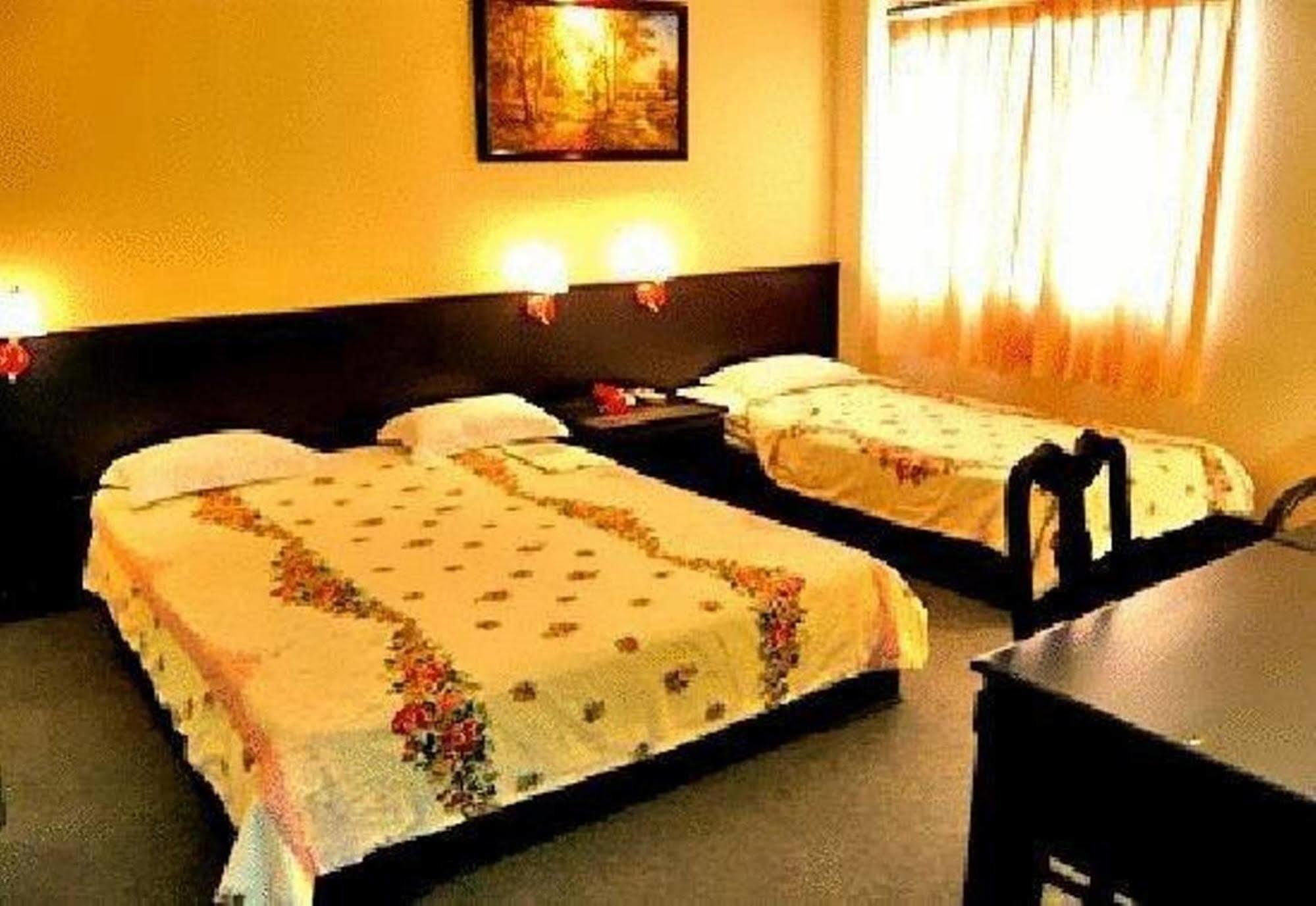 7S Hotel Cuong Long Нячанг Экстерьер фото
